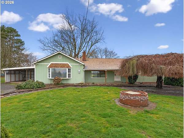 3 Acres of Land with Home for Sale in McMinnville, Oregon