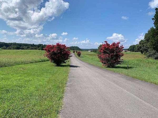 2 Acres of Residential Land for Sale in Russell Springs, Kentucky