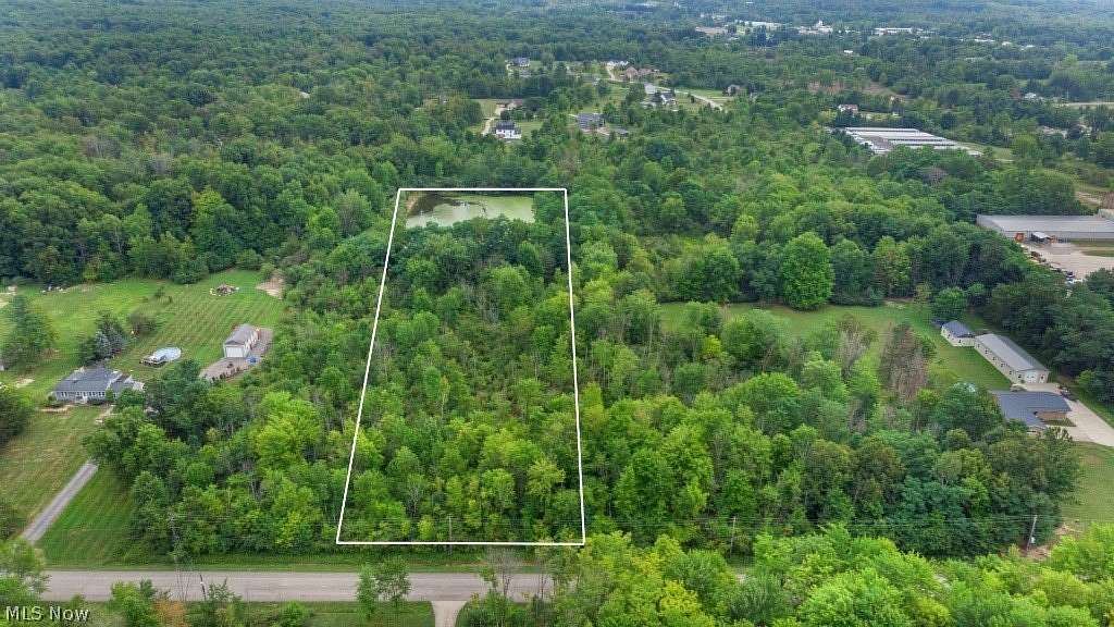 9 Acres of Land for Sale in Newbury Township, Ohio
