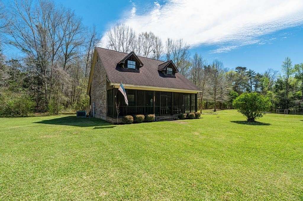 33 Acres of Recreational Land with Home for Sale in Columbia, Mississippi