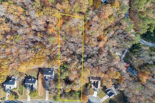 1 Acre of Residential Land for Sale in Flowery Branch, Georgia