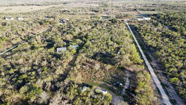 10.1 Acres of Land for Sale in Luling, Texas