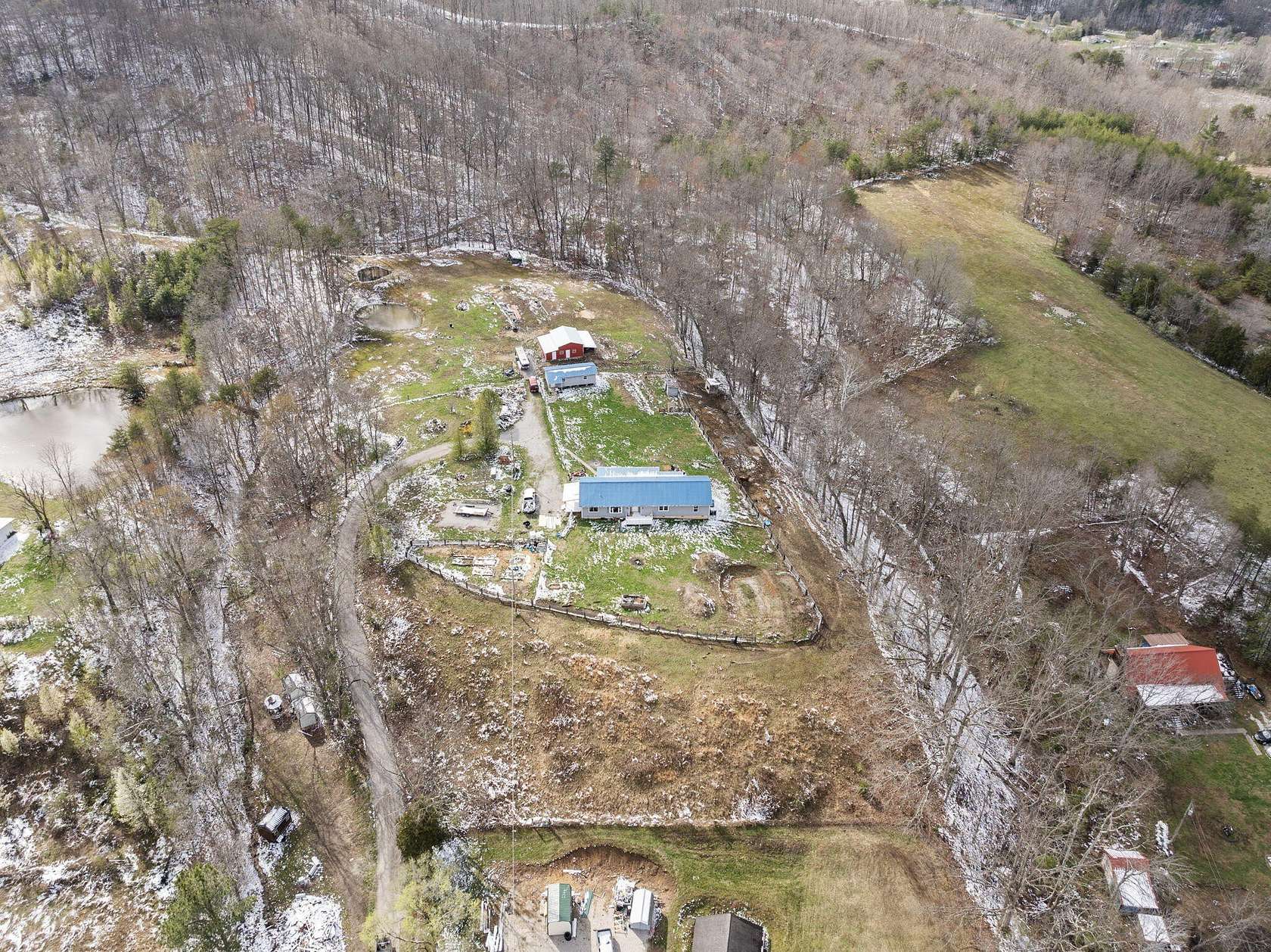 4.6 Acres of Land with Home for Sale in Berea, Kentucky