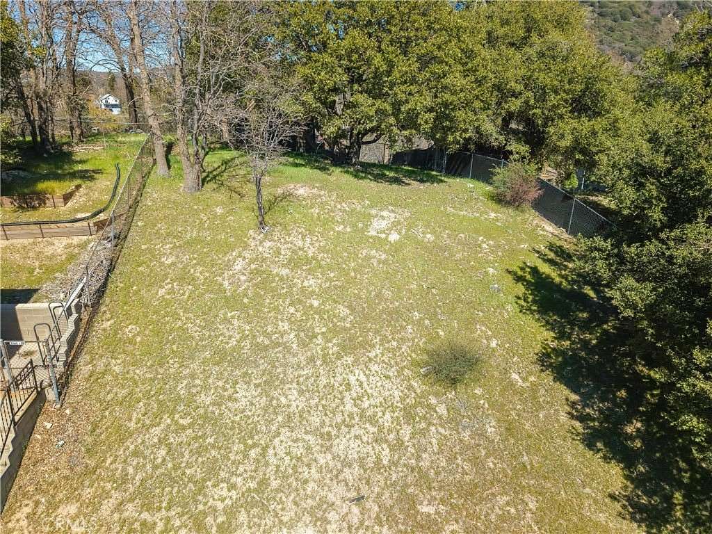 0.17 Acres of Residential Land for Sale in Crestline, California