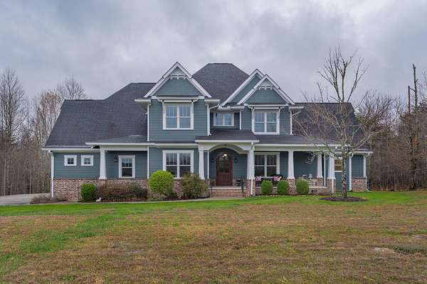 5 Acres of Land with Home for Sale in Signal Mountain, Tennessee