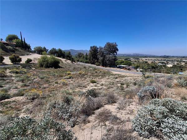 1 Acre of Residential Land for Sale in Hemet, California