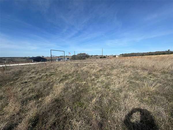 11.1 Acres of Recreational & Residential Land for Sale in Hamilton, Texas