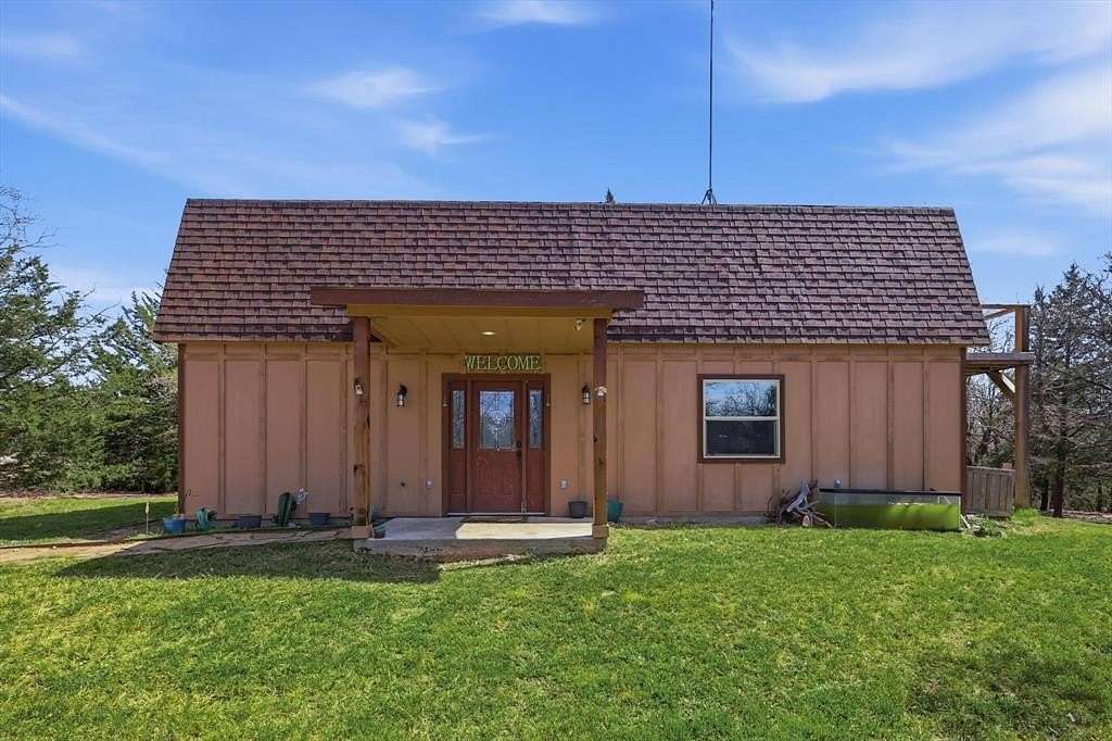 5 Acres of Land with Home for Sale in Alvord, Texas