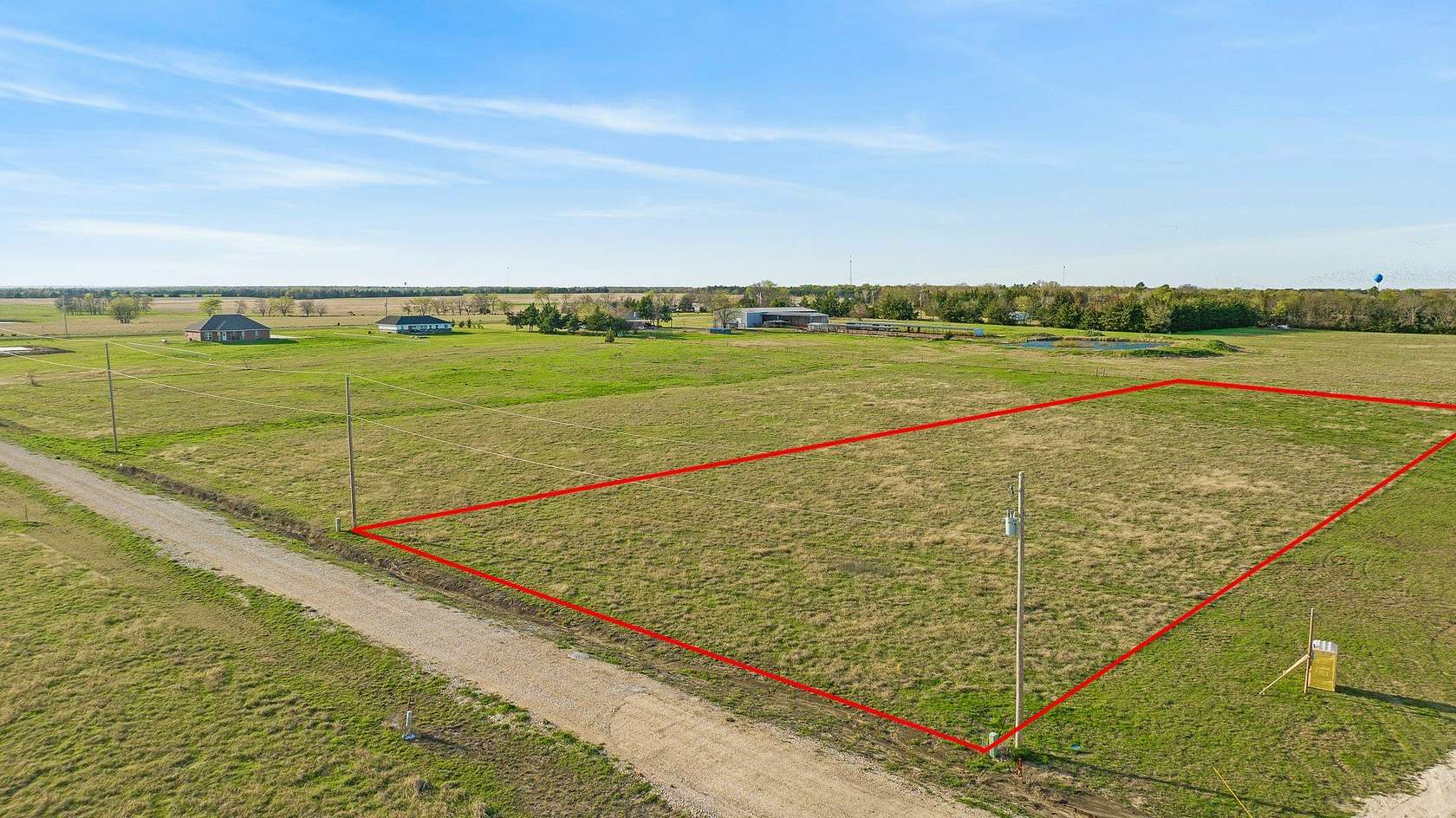 2.2 Acres of Residential Land for Sale in Blossom, Texas