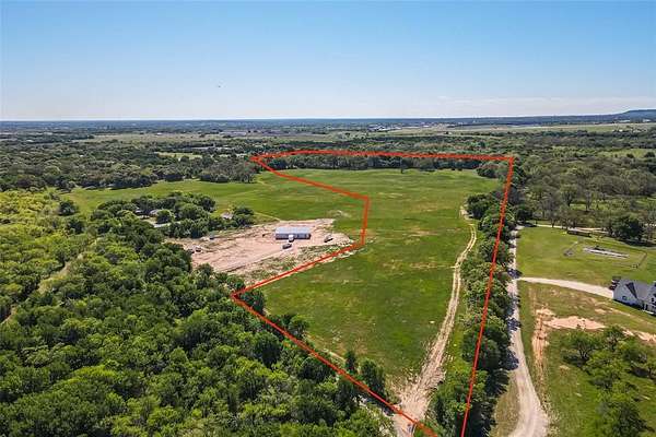 33 Acres of Recreational & Residential Land for Sale in Granbury, Texas