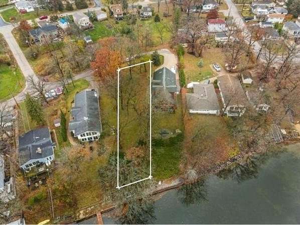 0.28 Acres of Residential Land for Sale in Salem Lakes, Wisconsin