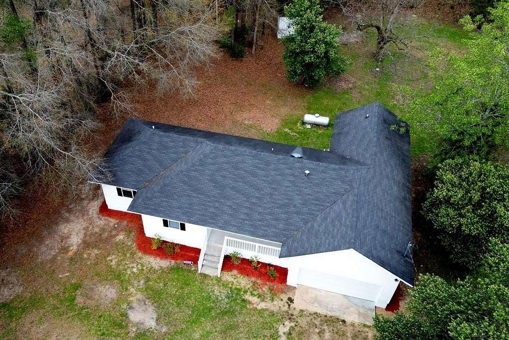 2 Acres of Land with Home for Sale in Albany, Georgia
