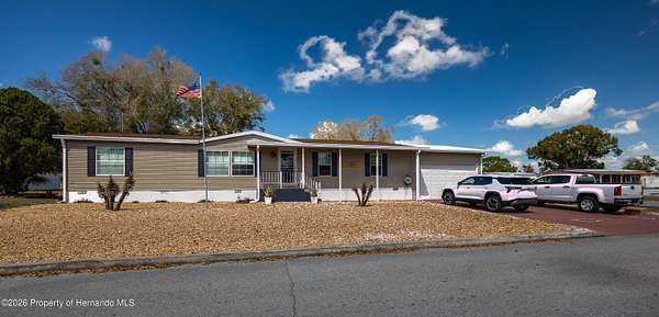 1.72 Acres of Land with Home for Sale in Brooksville, Florida