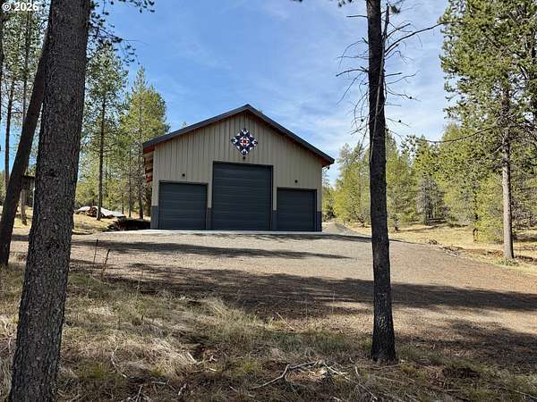 12.6 Acres of Land for Sale in Meacham, Oregon