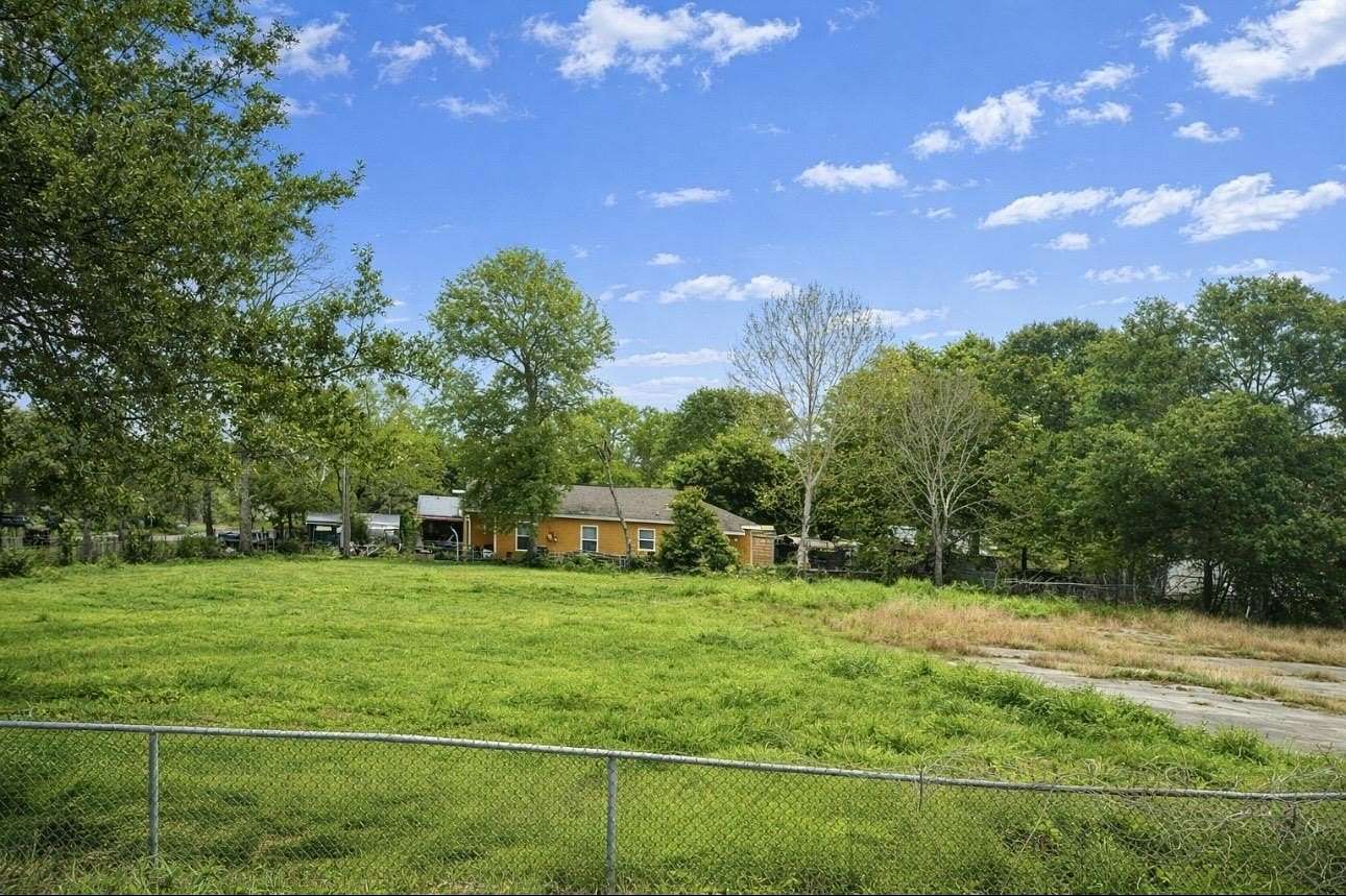 0.49 Acres of Residential Land for Sale in Orange, Texas