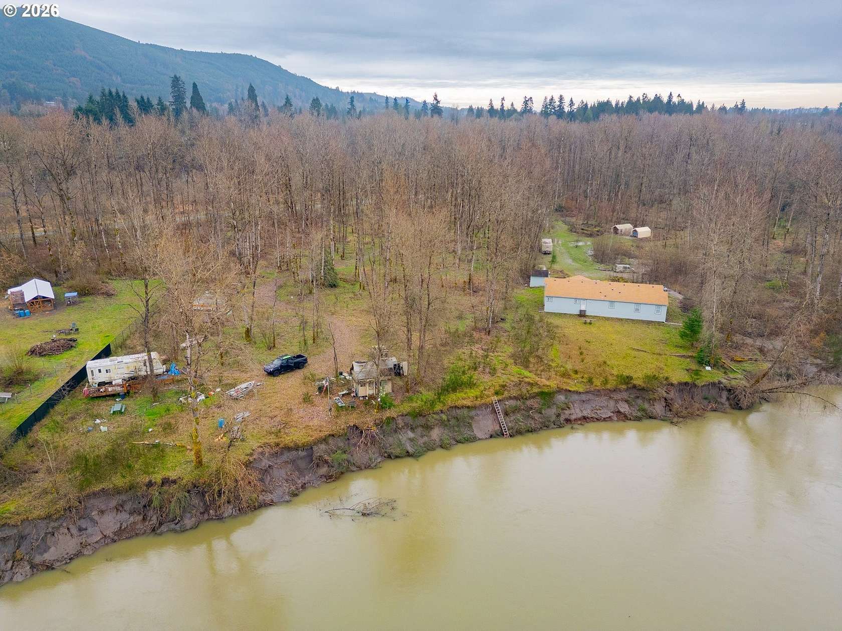 5.5 Acres of Residential Land for Sale in Kelso, Washington