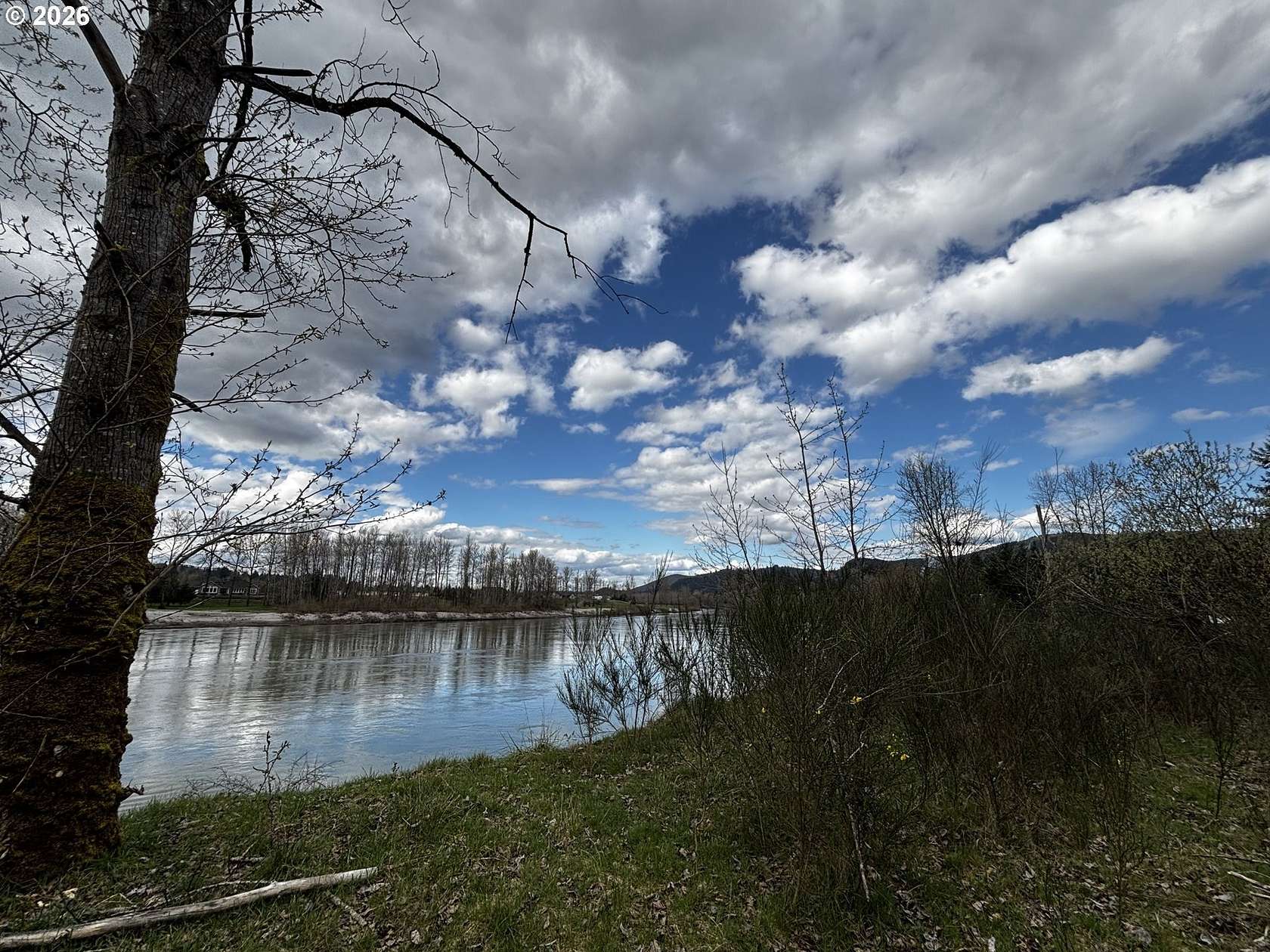 5.5 Acres of Residential Land for Sale in Kelso, Washington