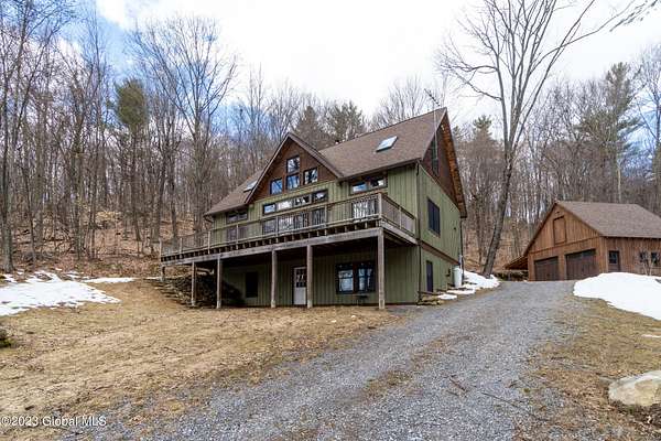 6.5 Acres of Land with Home for Lease in Middle Grove, New York