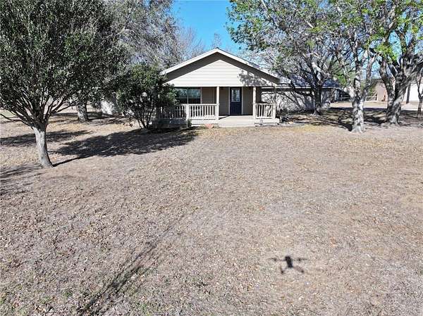 141 Acres of Land with Home for Sale in Pawnee, Texas