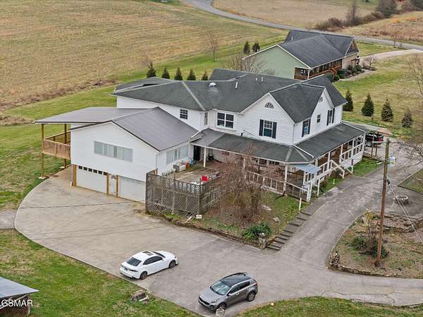 1.7 Acres of Improved Commercial Land for Sale in Sevierville, Tennessee