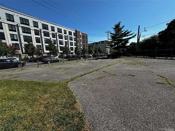 0.37 Acres of Mixed-Use Land for Sale in Wyandanch, New York
