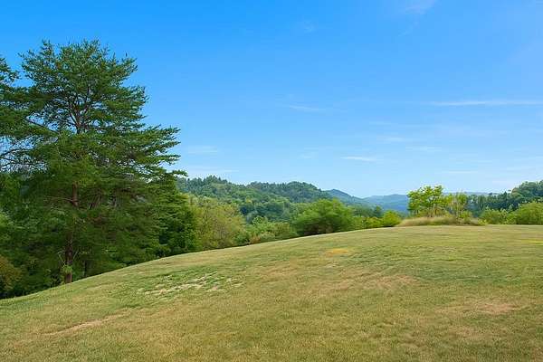 10.6 Acres of Land for Sale in Pikeville, Kentucky