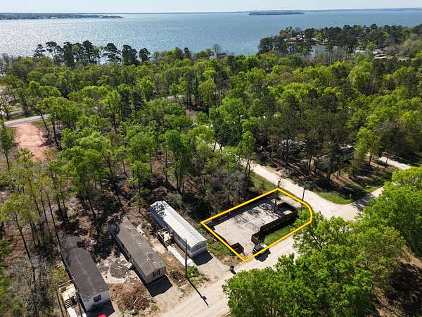 0.09 Acres of Residential Land for Sale in Livingston, Texas