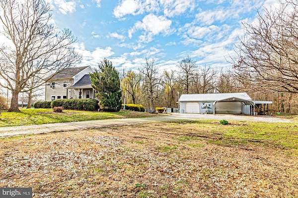 2.86 Acres of Land with Home for Sale in Salem, New Jersey