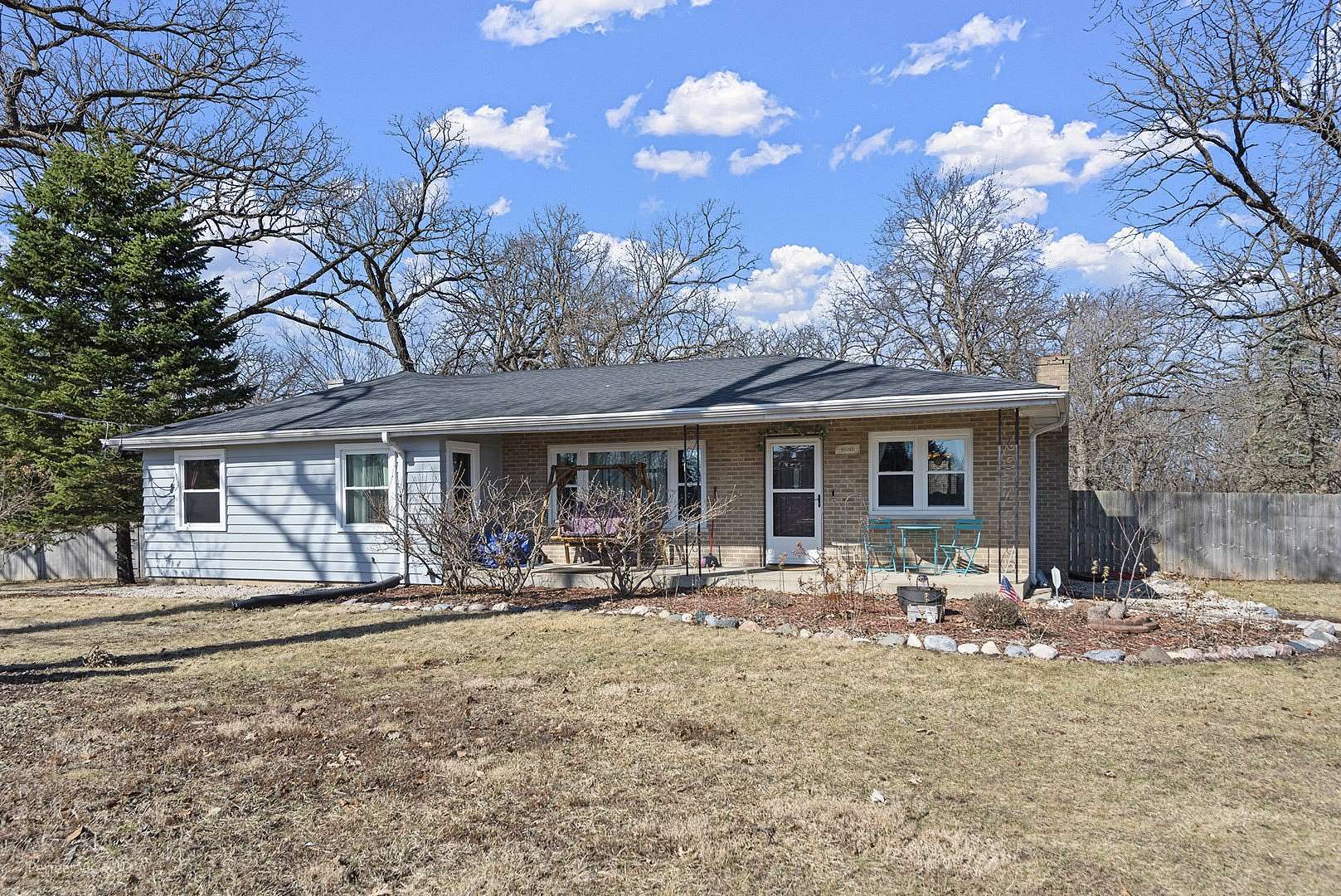 2 Acres of Land with Home for Sale in Yorkville, Illinois