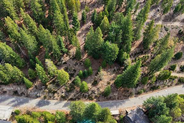 0.25 Acres of Residential Land for Sale in Yosemite West, California