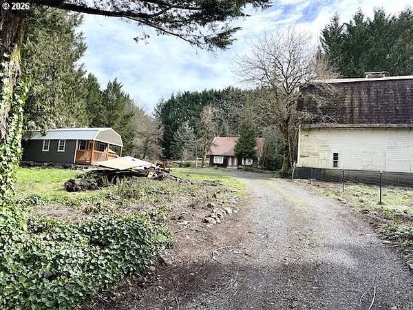 10.8 Acres of Land with Home for Sale in La Center, Washington