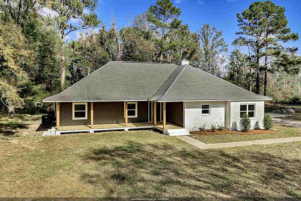 1.75 Acres of Land with Home for Sale in Zachary, Louisiana