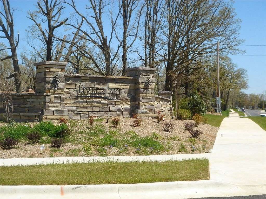 0.76 Acres of Mixed-Use Land for Sale in Fayetteville, Arkansas