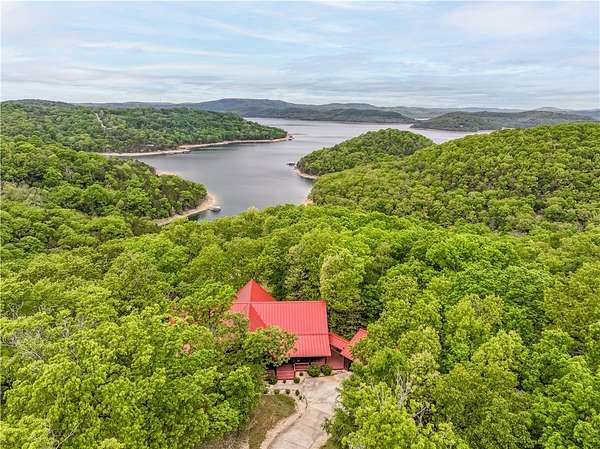 7.88 Acres of Land with Home for Sale in Eureka Springs, Arkansas