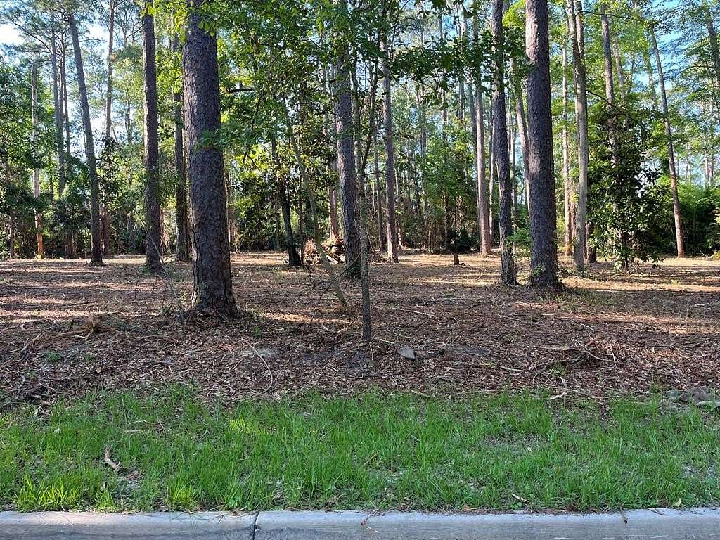 1.26 Acres of Land for Sale in Cairo, Georgia