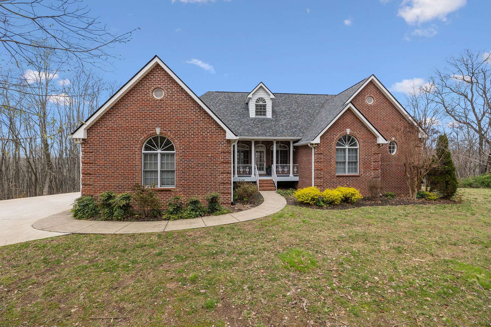 10 Acres of Land with Home for Sale in Williamsport, Tennessee