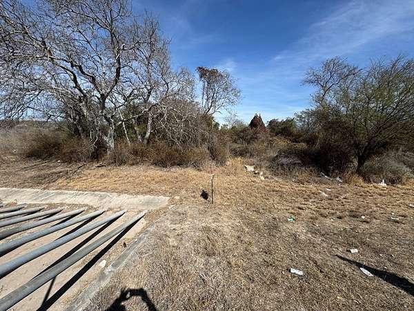 0.16 Acres of Residential Land for Sale in Eagle Pass, Texas