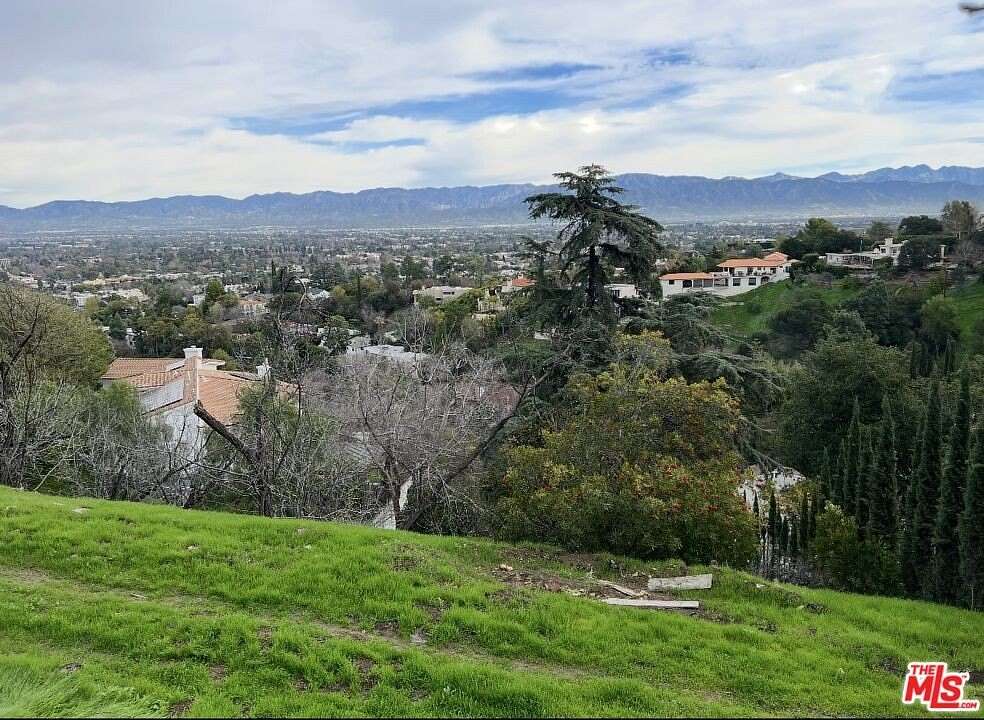 0.14 Acres of Residential Land for Sale in Sherman Oaks, California