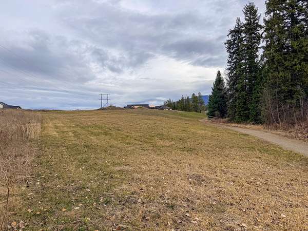 1.47 Acres of Residential Land for Sale in Colville, Washington