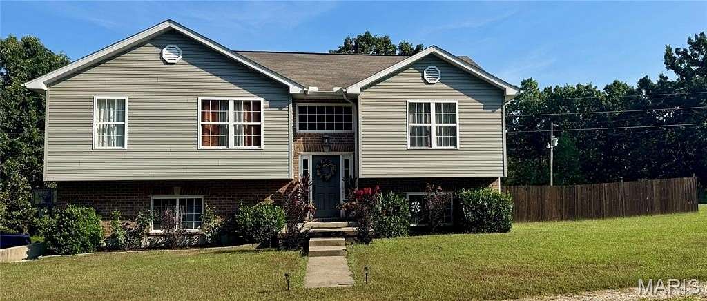 2 Acres of Land with Home for Sale in Newburg, Missouri