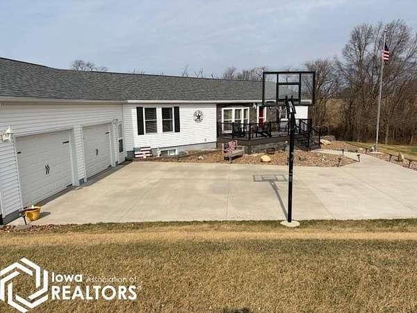 2 Acres of Land with Home for Sale in Bloomfield, Iowa