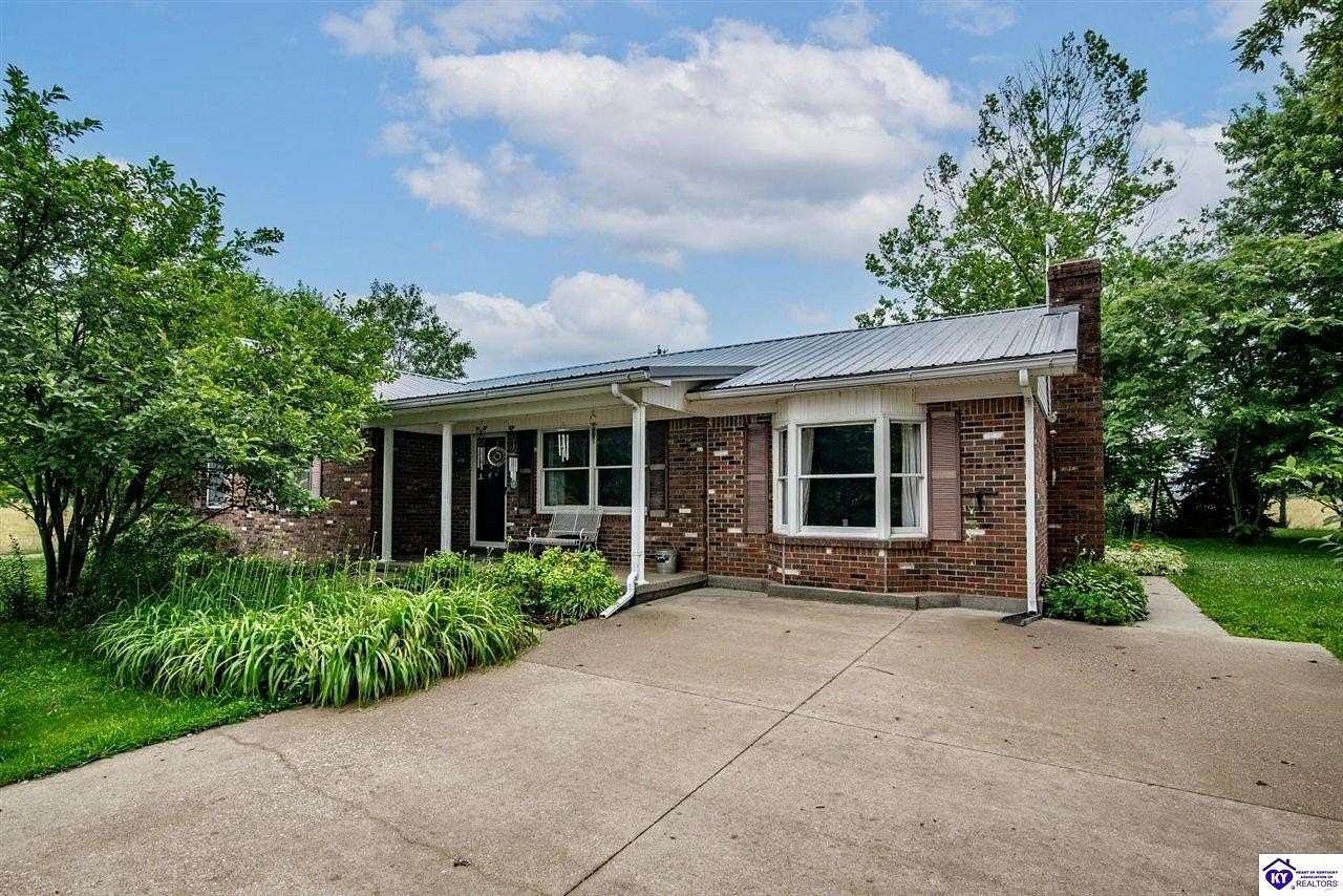 11 Acres of Land with Home for Sale in Cecilia, Kentucky