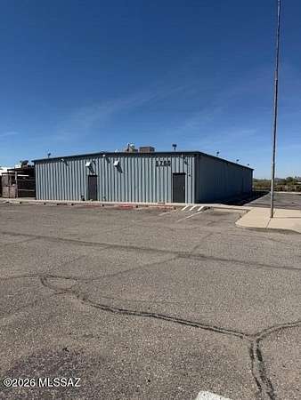 2.16 Acres of Improved Mixed-Use Land for Sale in Tucson, Arizona