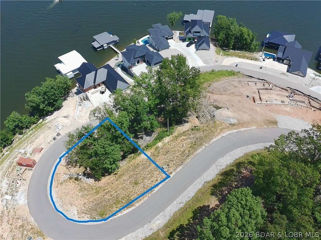 Residential Land for Sale in Lake Ozark, Missouri