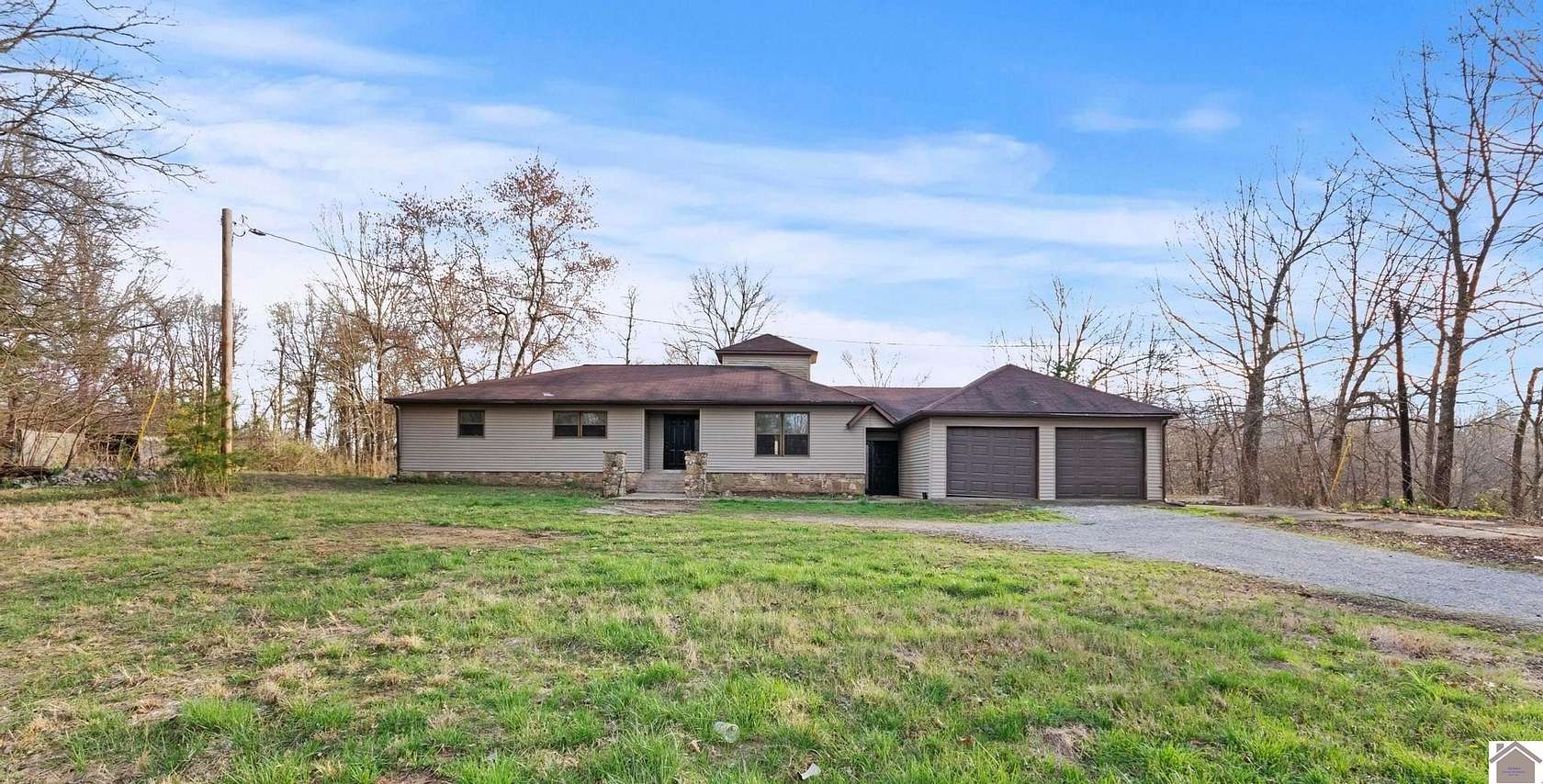 3.52 Acres of Land with Home for Sale in Boaz, Kentucky