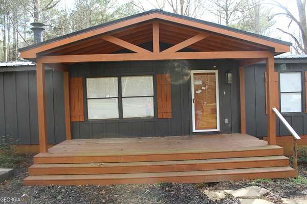 3.22 Acres of Land with Home for Sale in Jackson, Georgia