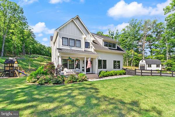 10.2 Acres of Land with Home for Sale in Aldie, Virginia