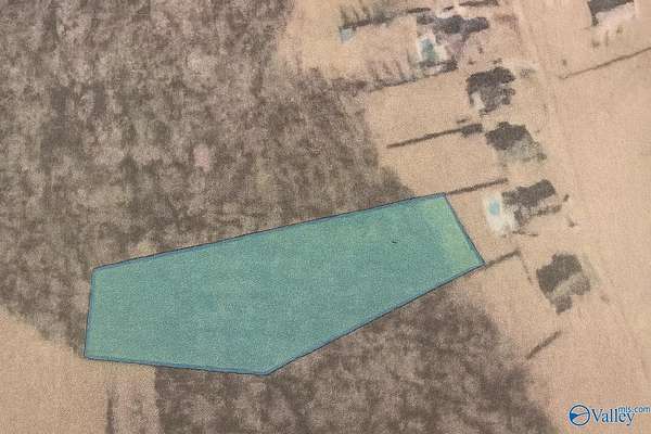1.5 Acres of Land for Sale in Meridianville, Alabama