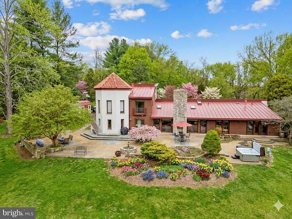 5.39 Acres of Land with Home for Sale in Delaplane, Virginia