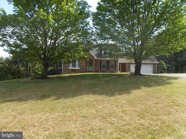 1.65 Acres of Land with Home for Sale in Edinburg, Virginia